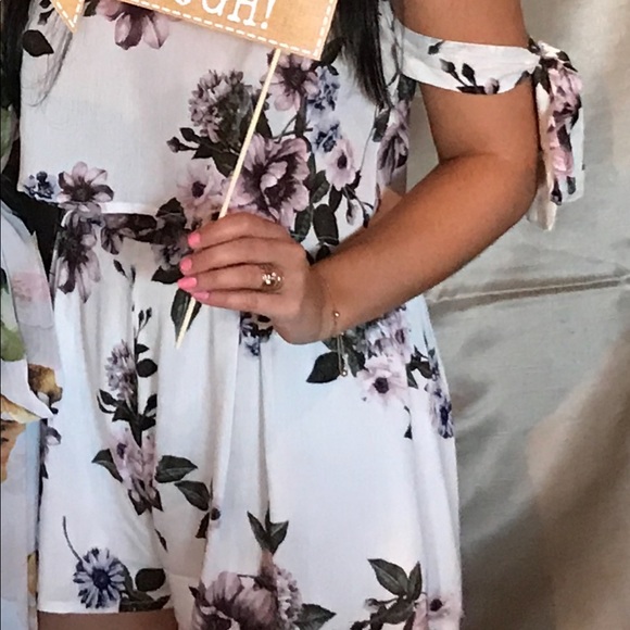 Two piece short set - Picture 3 of 3